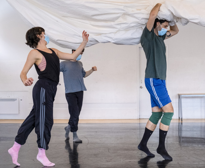 Cheline Lacroix, Philippe Dépelteau, Nicolas Patry | Unfold Cell | COMPAGNONNAGE 21 © Luc Senécal